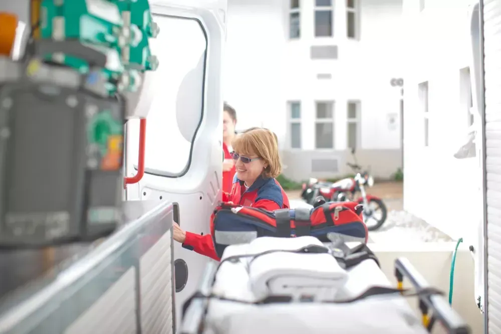 Porte ouverte ambulance